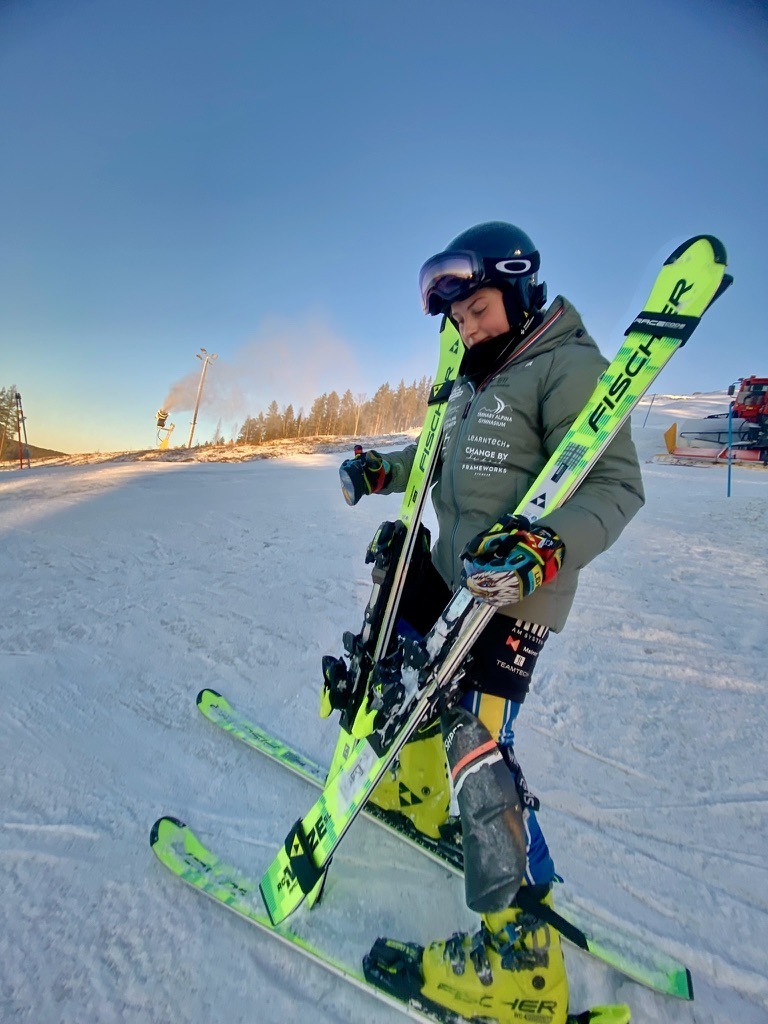 0546F1B4-CD5A-4343-B40D-BA522BAD258B_1_105_c