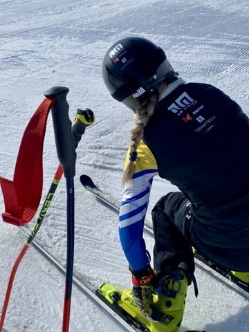 4DF25AF0-2511-4031-BFD6-DE191724C17F_4_5005_c