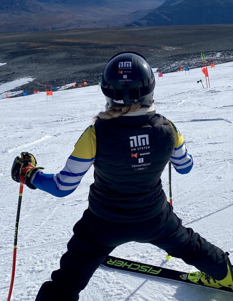 50D1D0D2-5281-4152-8AD8-EEE0DFA68E33_1_105_c