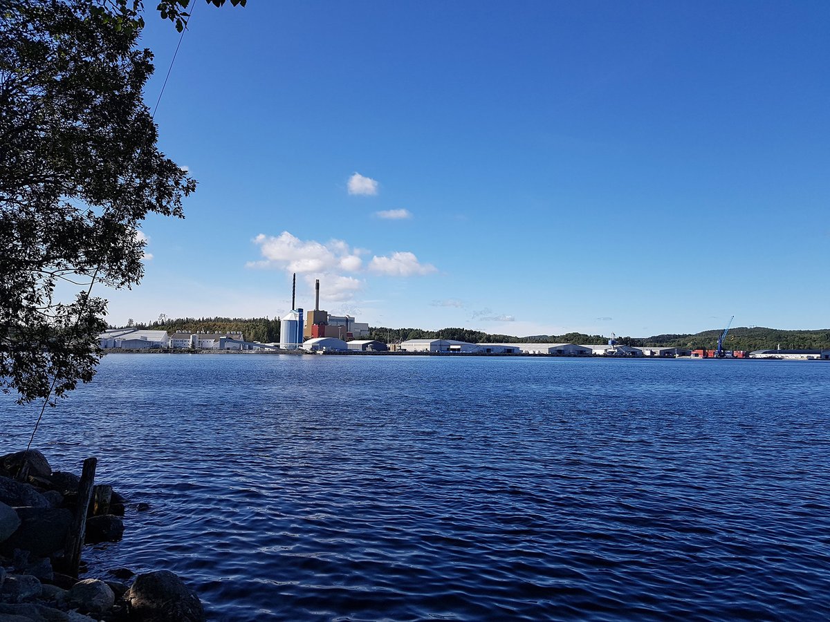 Sundsvall hamn från vattnet