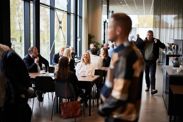 Fikapaus på kundeventet MeetUP i Borås